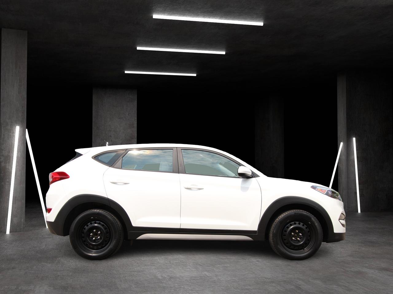 2017 Hyundai Tucson SE Photo