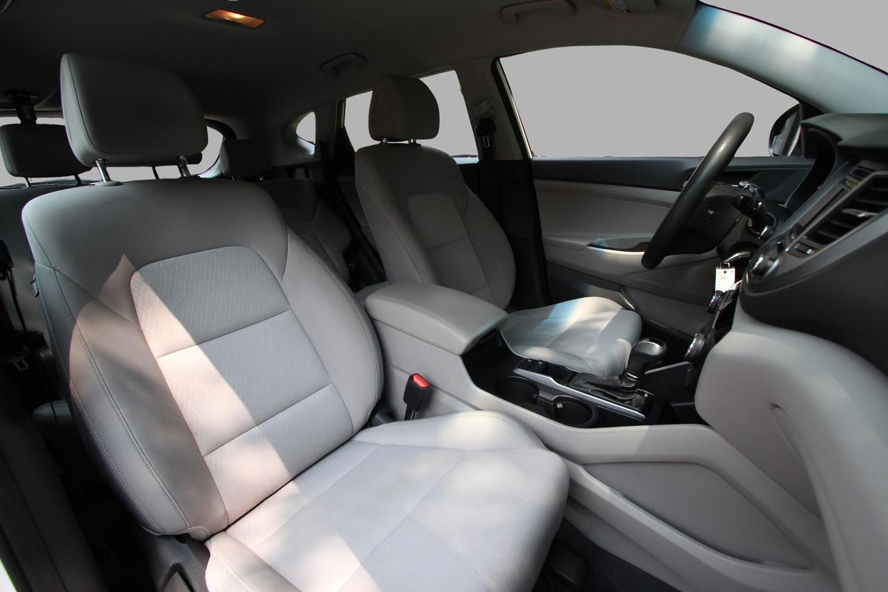 2017 Hyundai Tucson SE Photo