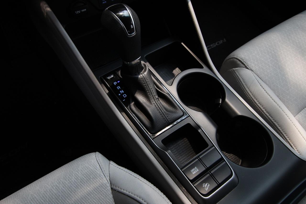 2017 Hyundai Tucson SE Photo