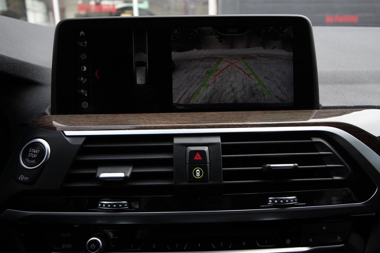 2018 BMW X3 xDrive30i Photo