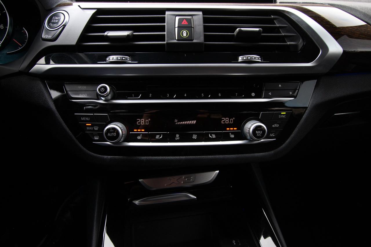 2018 BMW X3 xDrive30i Photo