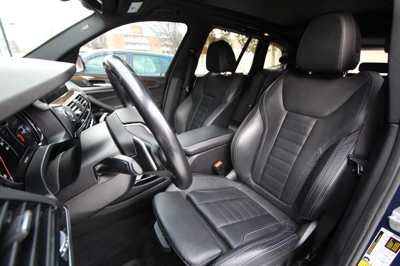 2018 BMW X3 xDrive30i Photo