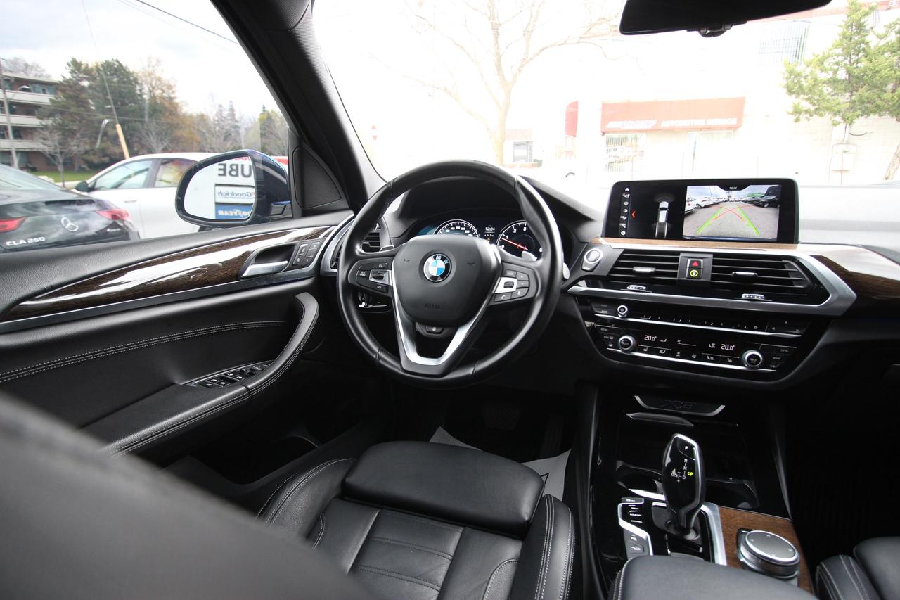 2018 BMW X3 xDrive30i Photo
