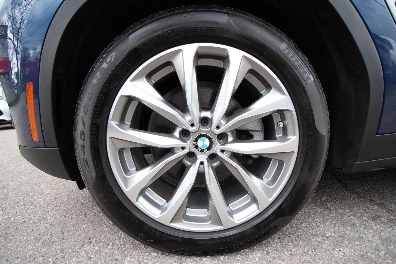 2018 BMW X3 xDrive30i Photo