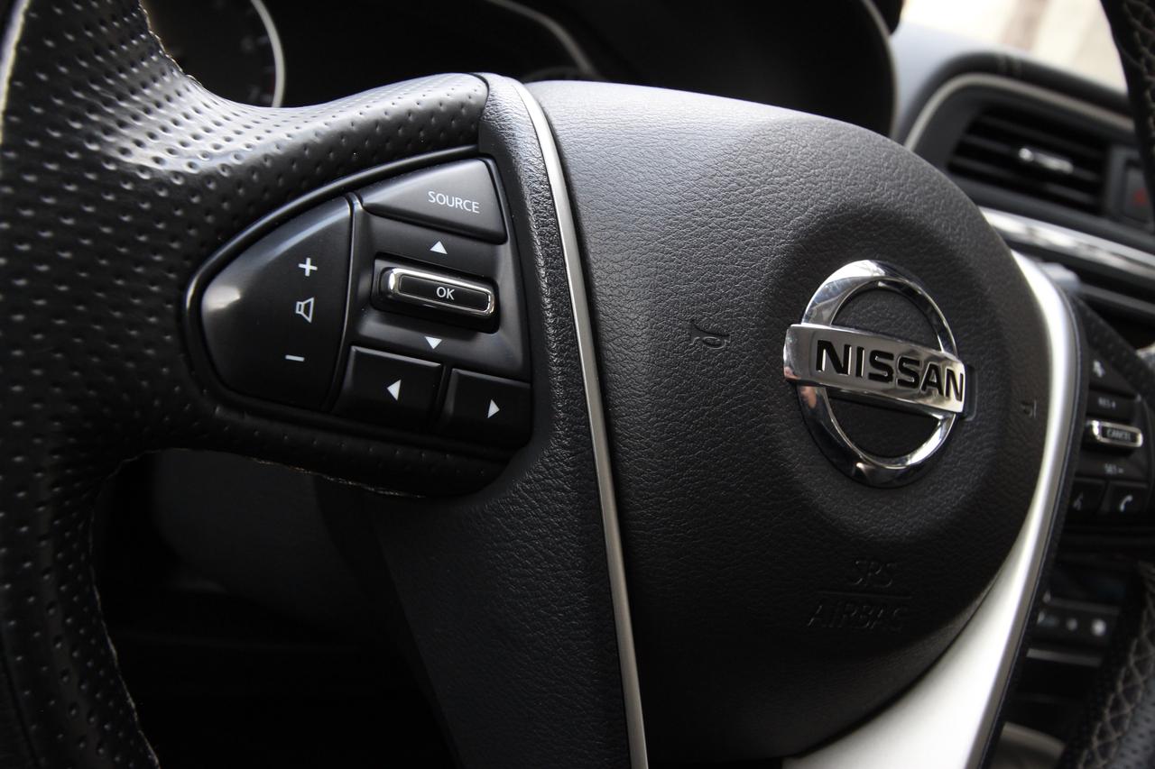 2022 Nissan Maxima SL Photo