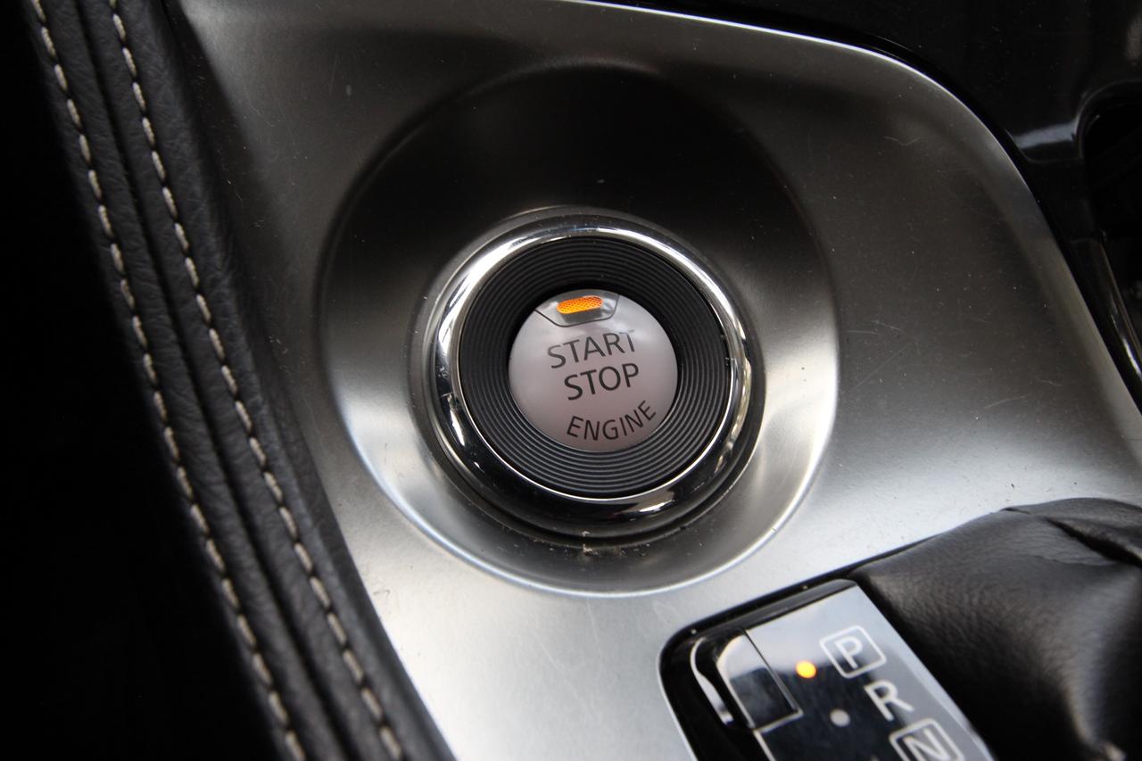 2022 Nissan Maxima SL Photo