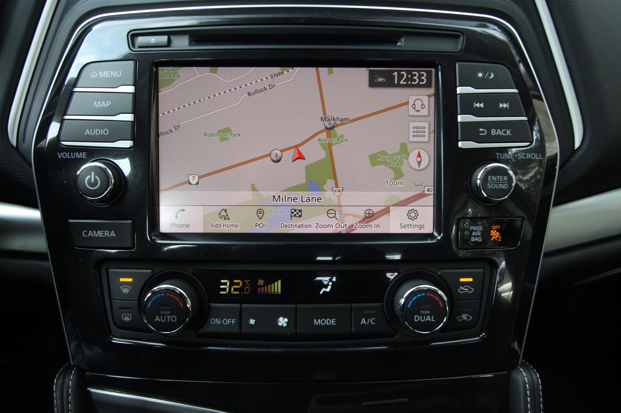 2022 Nissan Maxima SL Photo