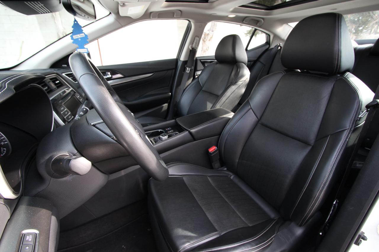 2022 Nissan Maxima SL Photo