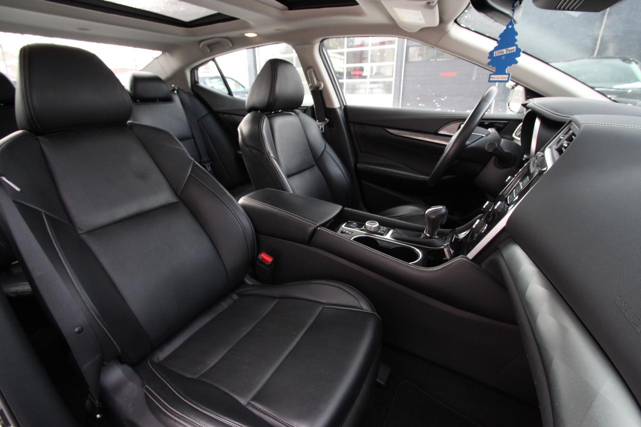 2022 Nissan Maxima SL Photo