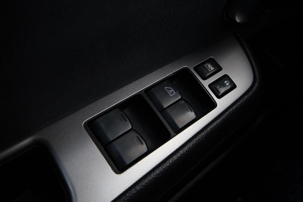 2007 Nissan Versa S Photo