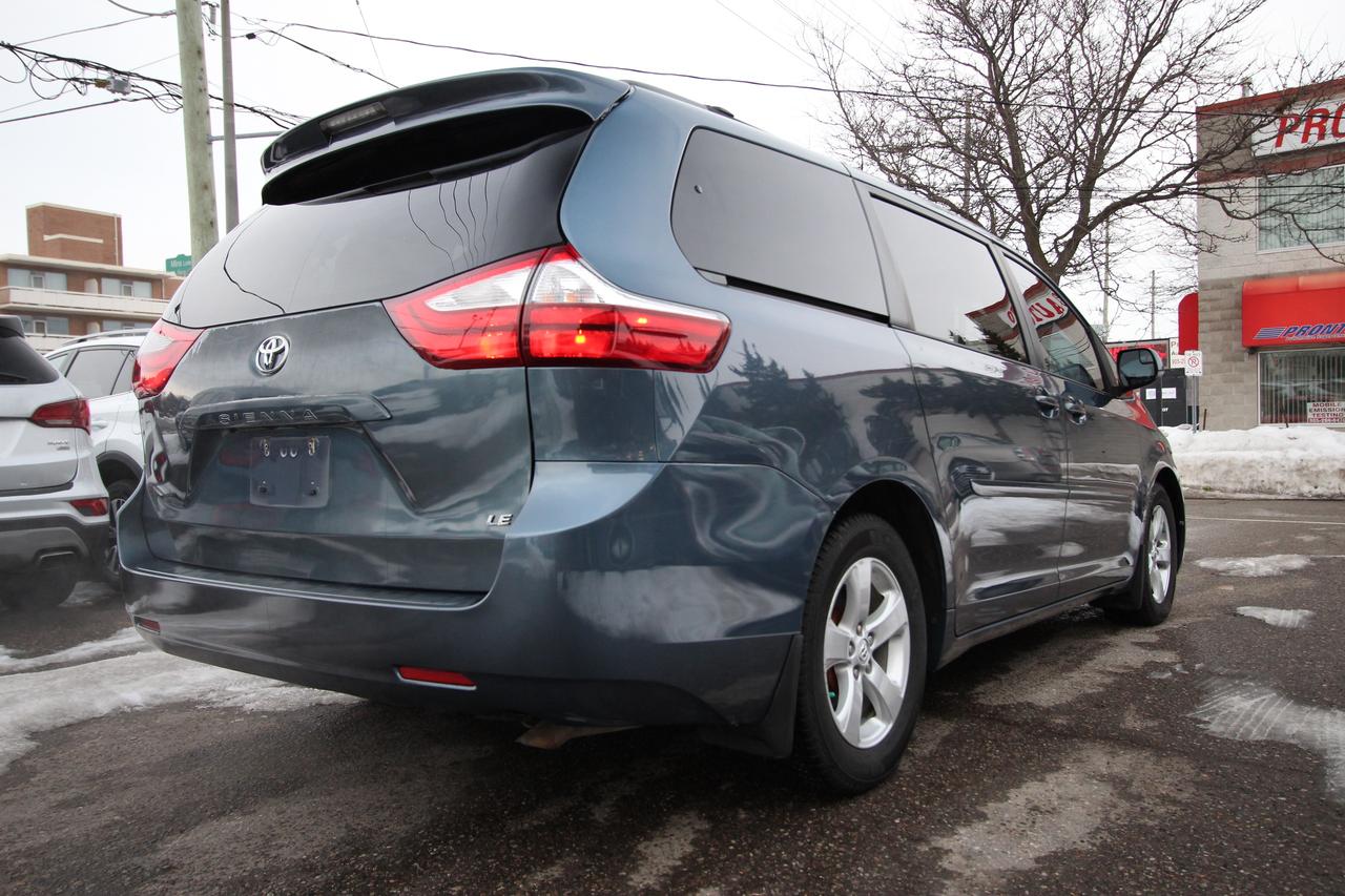 2016 Toyota Sienna LE - CARFAX VERIFIED CLEAN TITLE Photo