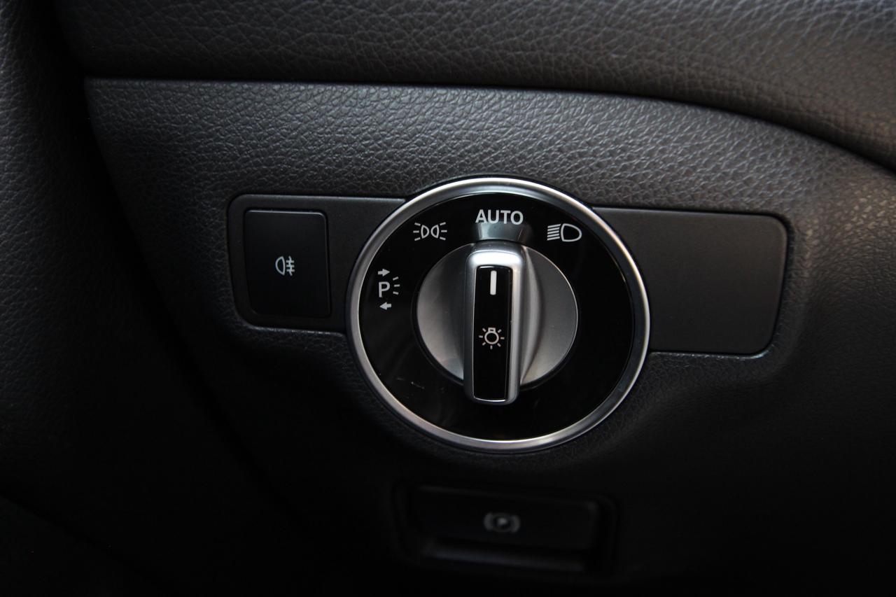 2014 Mercedes-Benz CLA-Class CLA45 AMG - CLEAN TITLE / DEALER SERVICED Photo