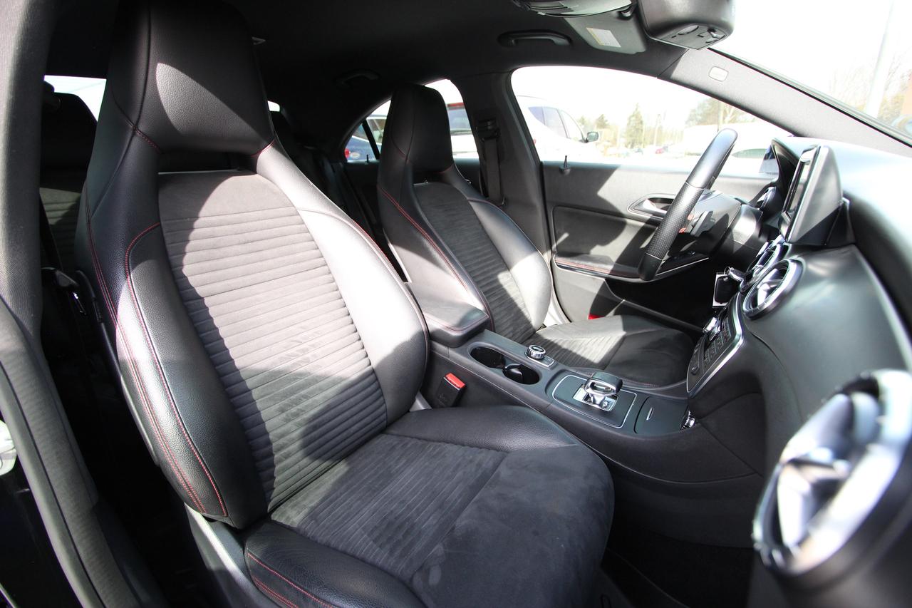 2014 Mercedes-Benz CLA-Class CLA45 AMG - CLEAN TITLE / DEALER SERVICED Photo