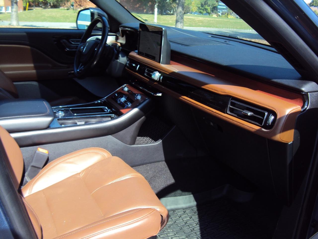 2020 Lincoln Aviator Reserve Photo