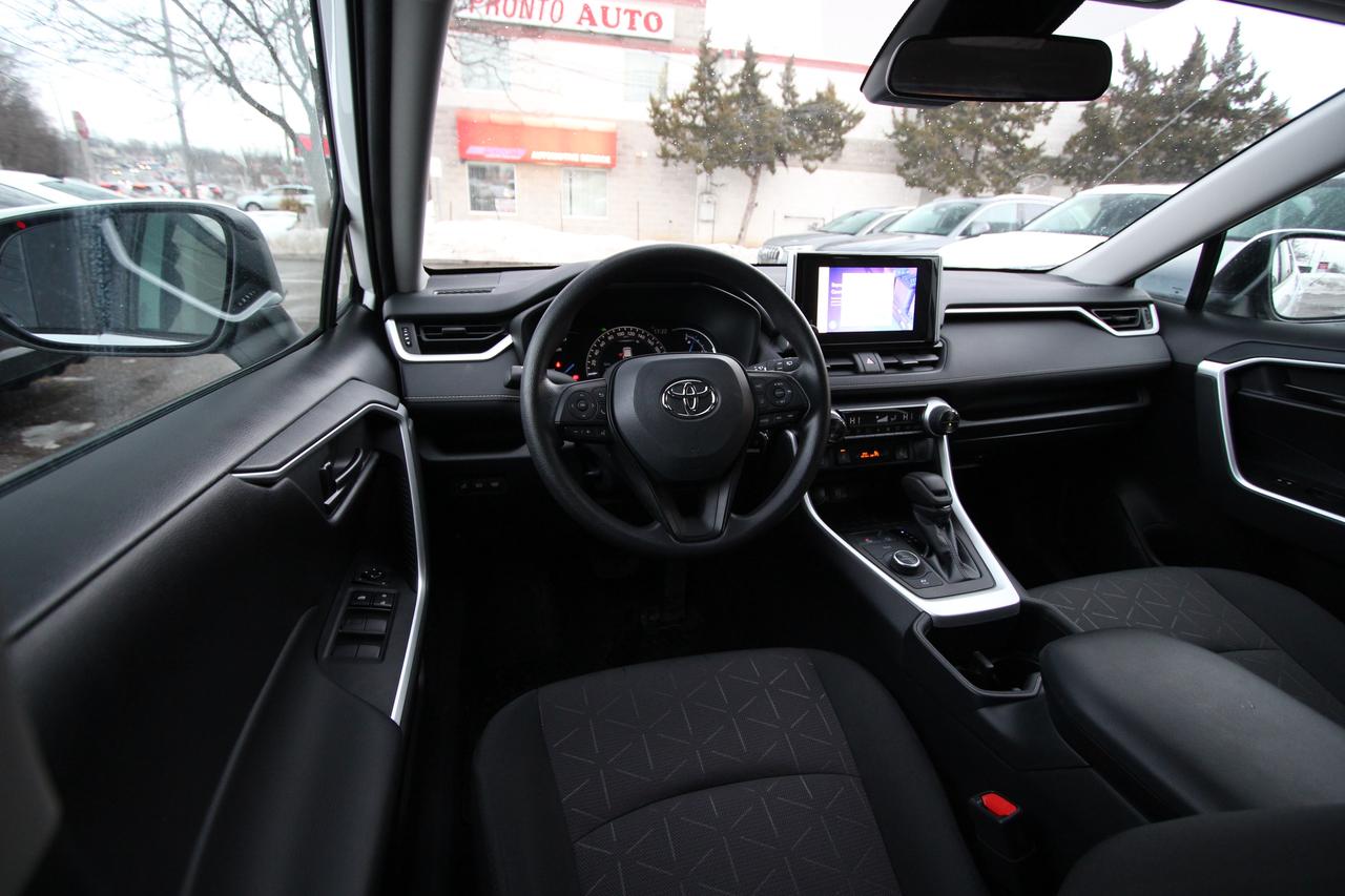 2023 Toyota RAV4 Hybrid LE - ONE OWNER CLEAN CARFAX Photo