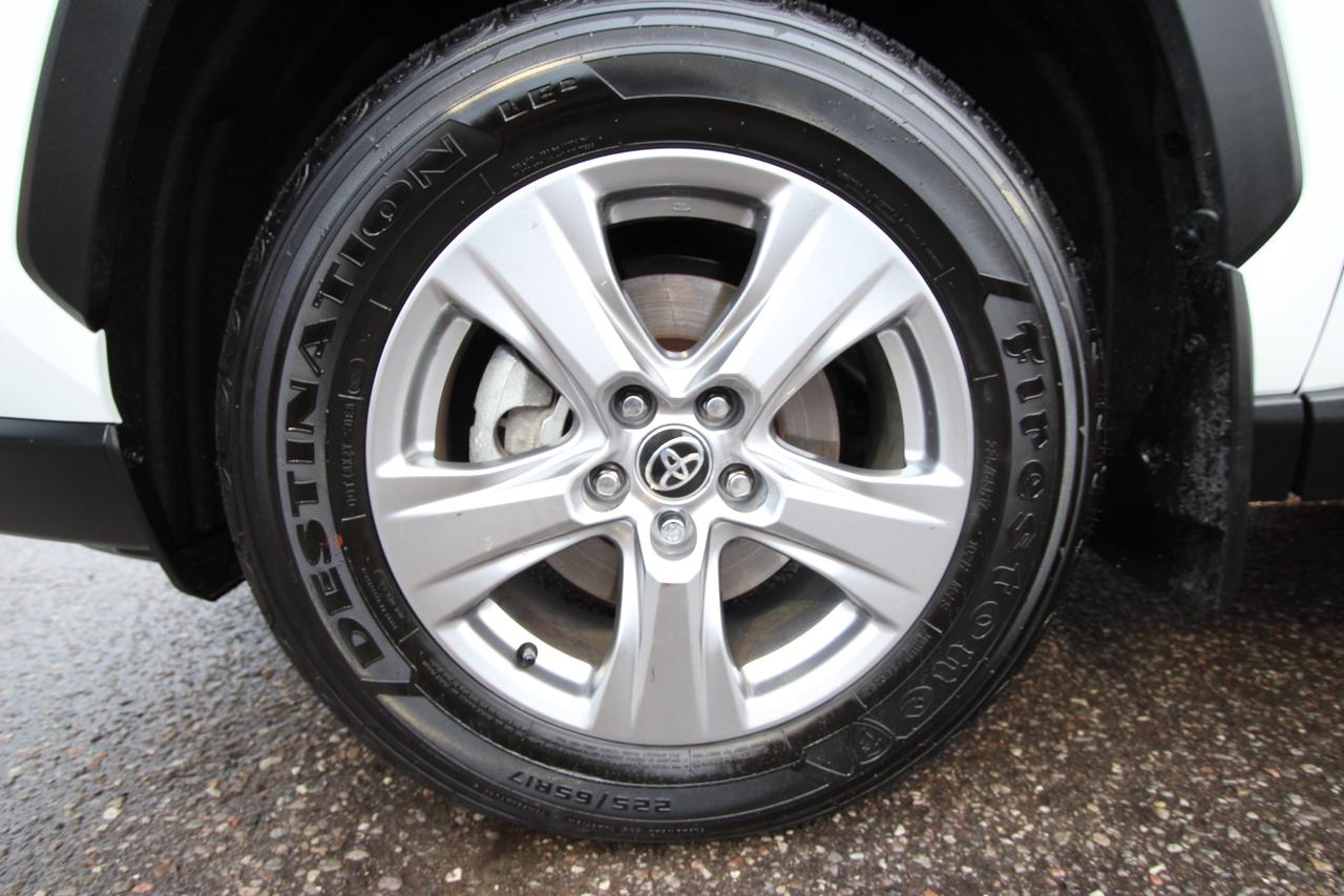 2023 Toyota RAV4 Hybrid LE - ONE OWNER CLEAN CARFAX Photo