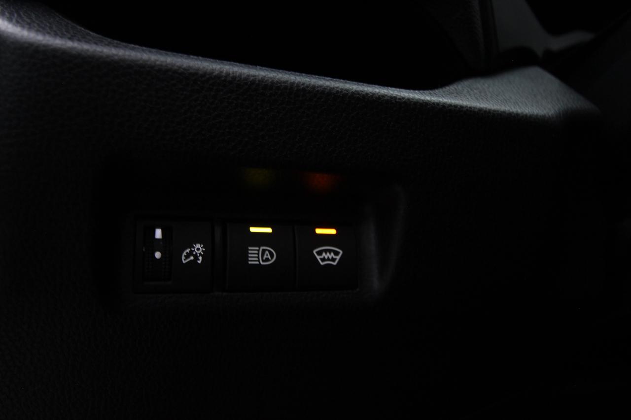 2023 Toyota RAV4 Hybrid LE - ONE OWNER CLEAN CARFAX Photo