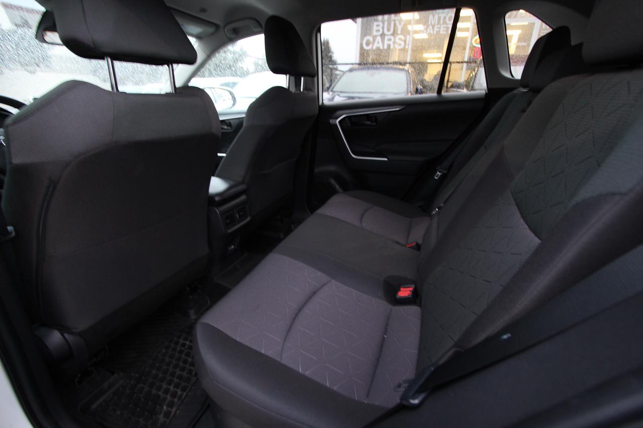 2023 Toyota RAV4 Hybrid LE - ONE OWNER CLEAN CARFAX Photo