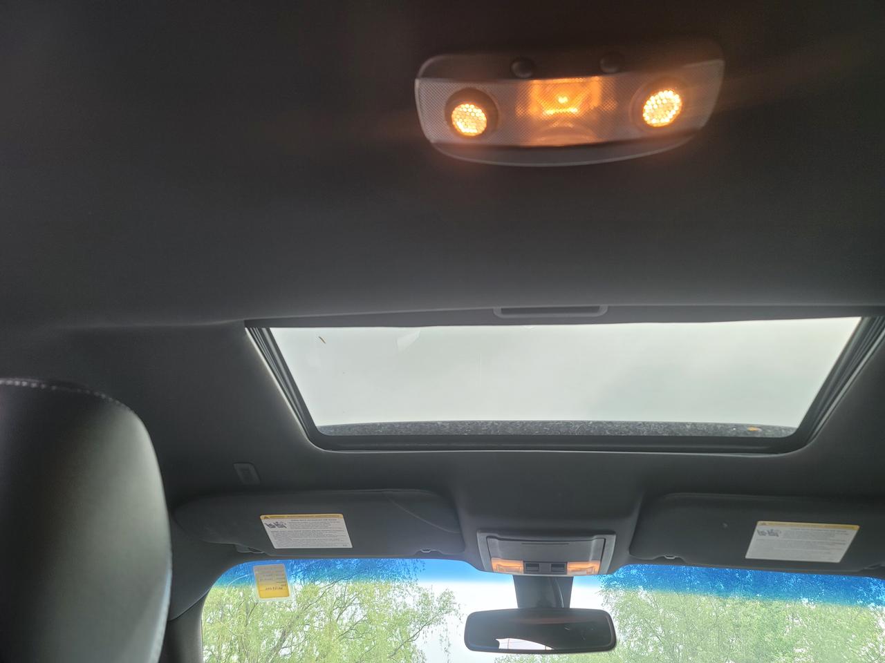 2013 Ford Taurus SEL Photo