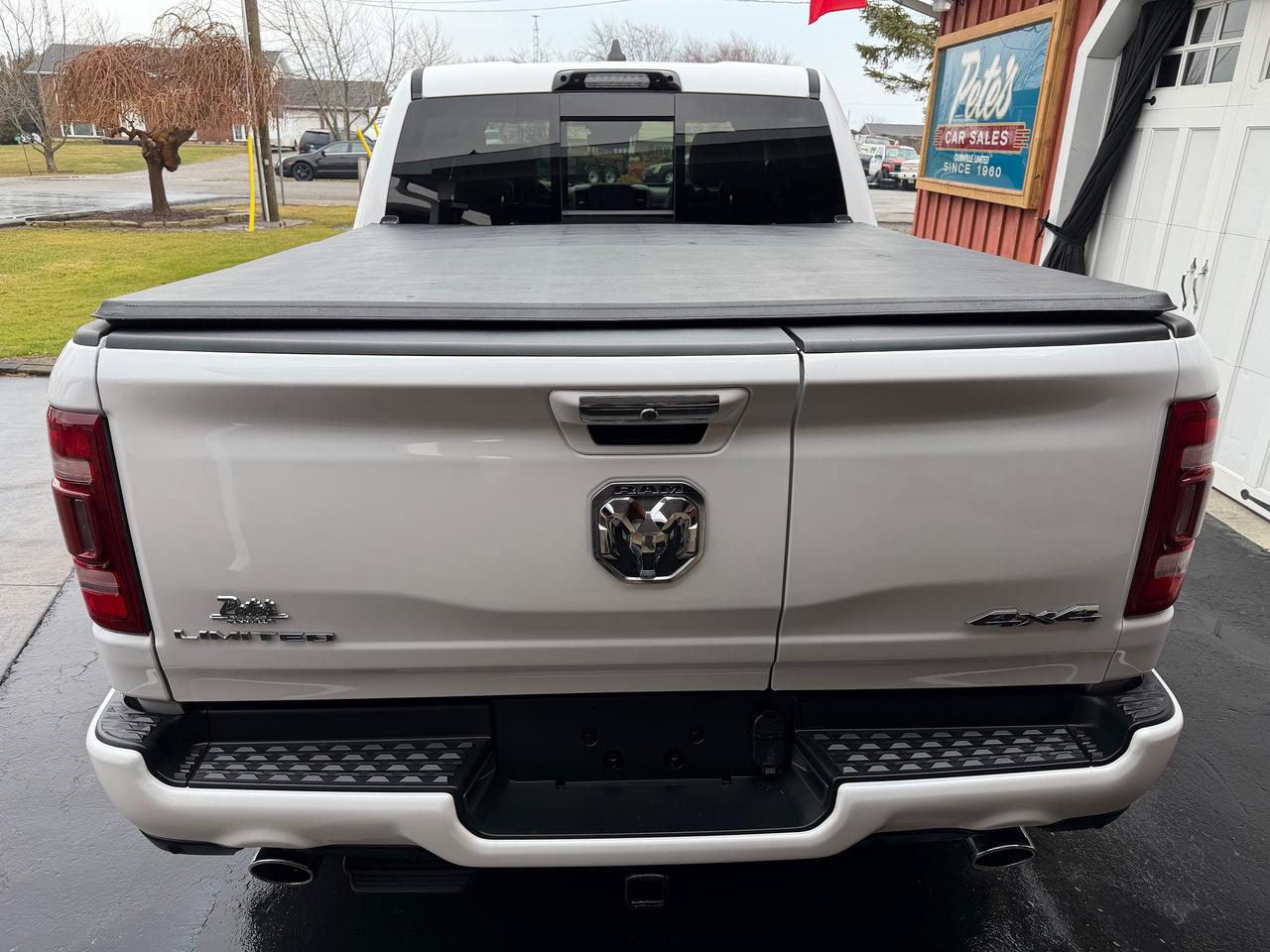 2021 RAM 1500 Limited 4x4 Crew Cab 5'7" Box Photo