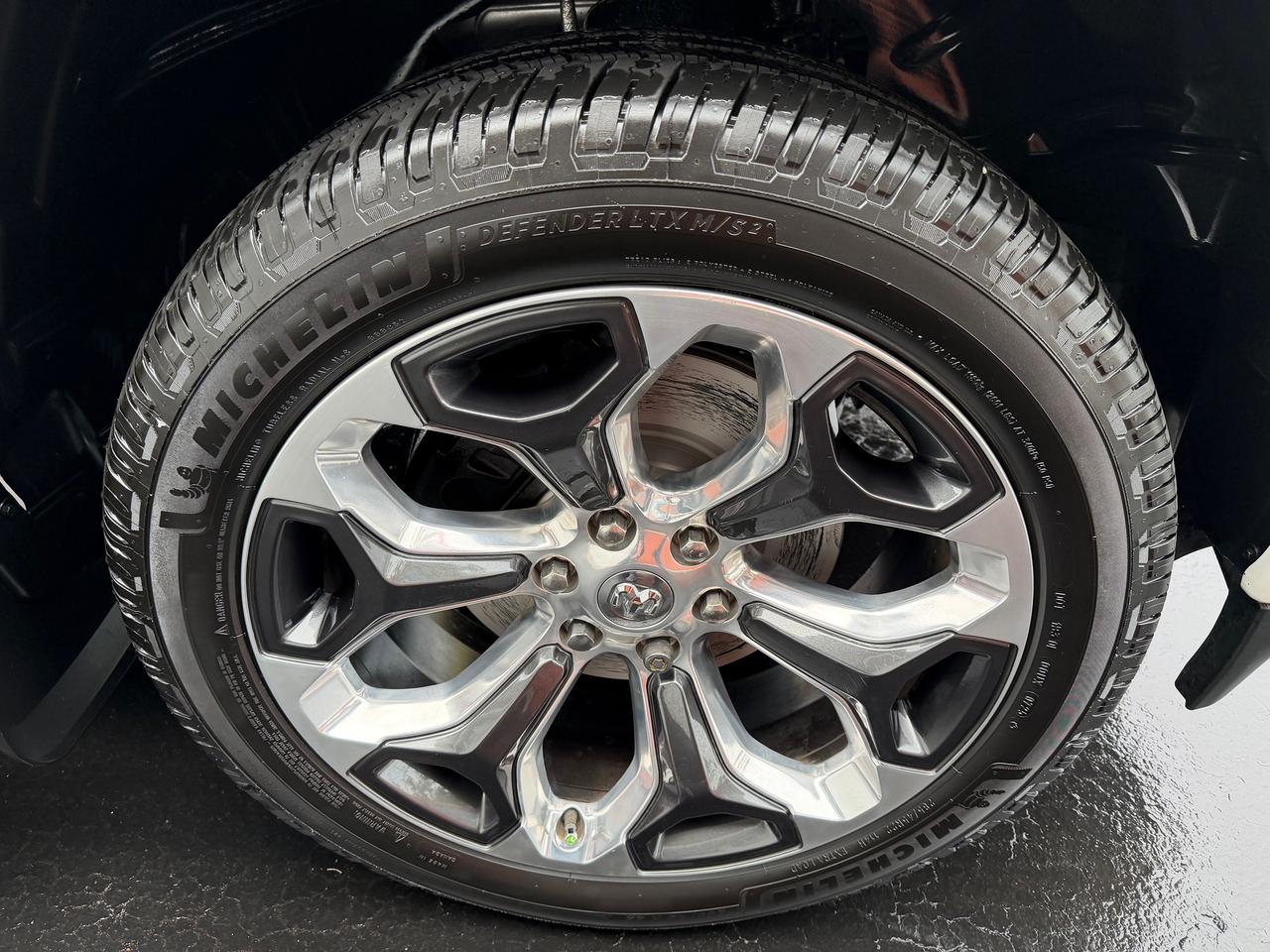 2021 RAM 1500 Limited 4x4 Crew Cab 5'7" Box Photo