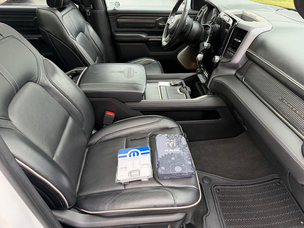 2021 RAM 1500 Limited 4x4 Crew Cab 5'7" Box Photo