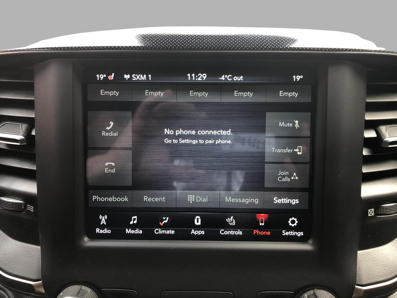 2021 RAM 1500 Sport / B.CAM / S.ROOF / H.SEATS / KEYLESS ENTRY Photo48