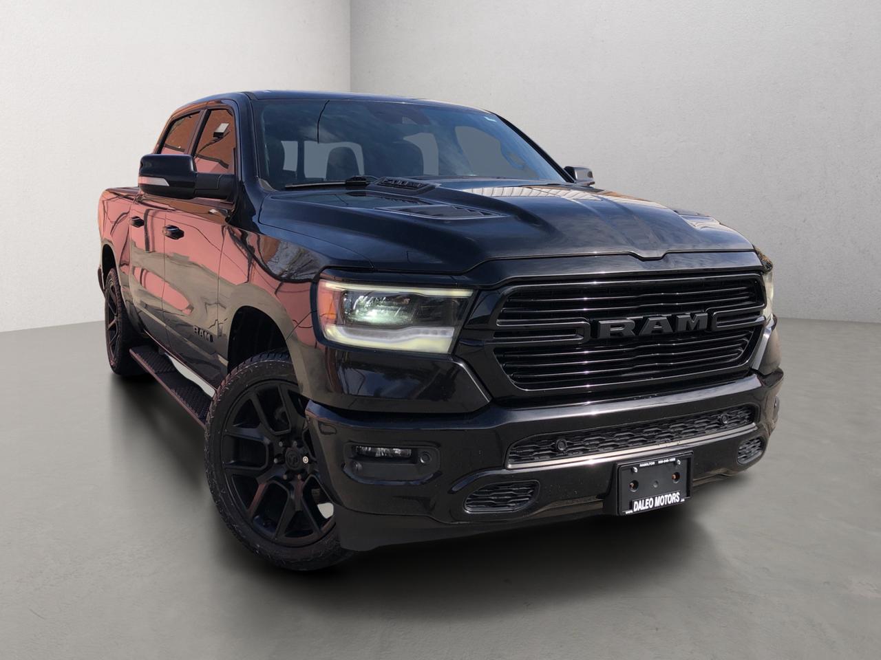 Used 2021 RAM 1500 Sport / B.CAM / S.ROOF / H.SEATS / KEYLESS ENTRY for sale in Hamilton, ON