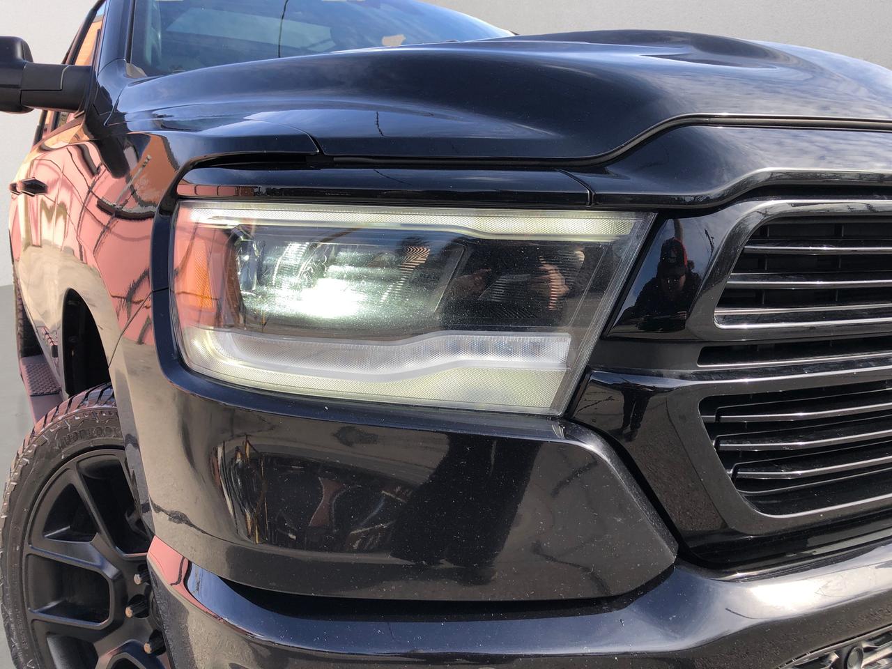 2021 RAM 1500 Sport / B.CAM / S.ROOF / H.SEATS / KEYLESS ENTRY Photo3