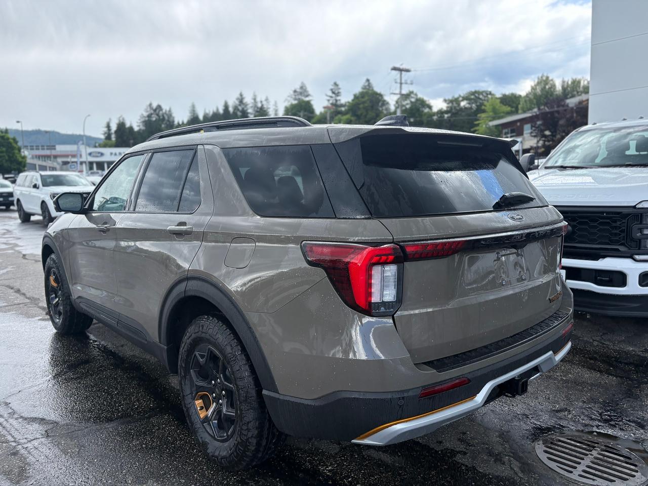 2026 Ford Explorer TREMOR Photo2