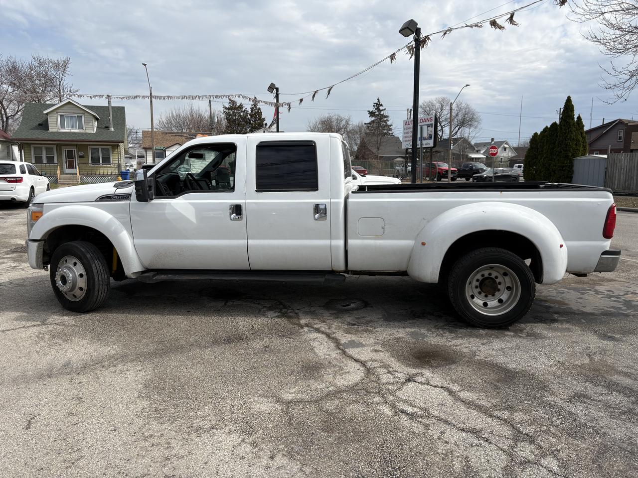 2015 Ford SUPER DUTY F-450 DRW XL Photo
