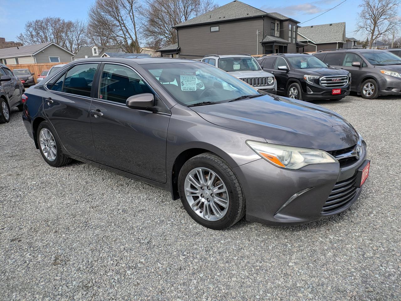 2015 Toyota Camry 4dr Sdn I4 Auto LE Photo