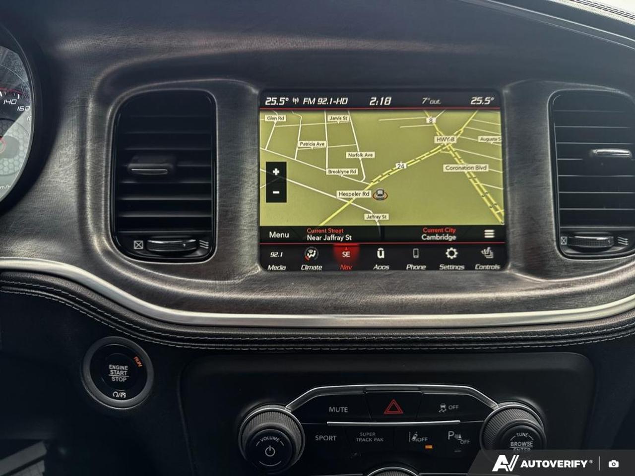 2022 Dodge Charger R/T DAYTONA / NO ACCIDENTS / 5.7L / NAV / ROOF Photo