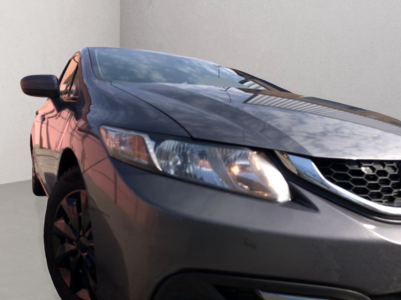 2015 Honda Civic LX / B.CAM / HEATED SEATS Photo