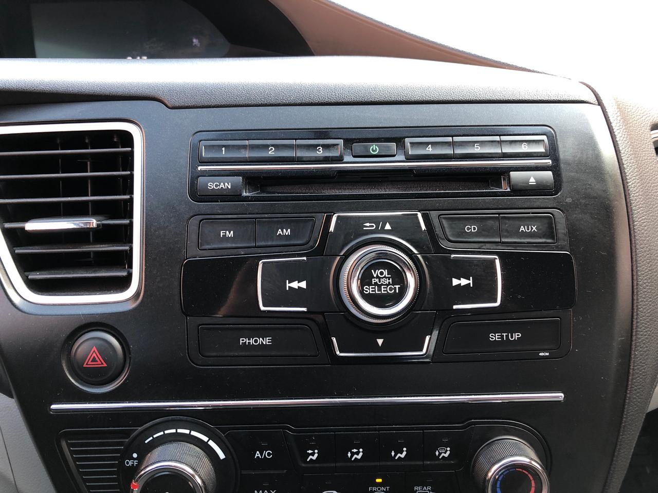 2015 Honda Civic LX / B.CAM / HEATED SEATS Photo