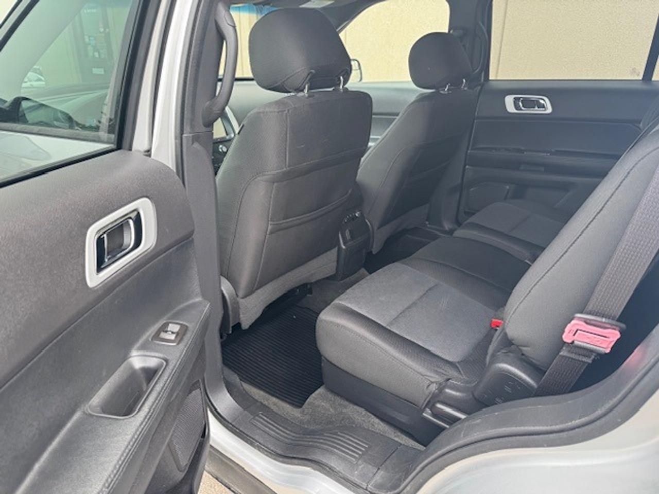 2015 Ford Explorer 4WD 4dr XLT 1 OWNER,ACCIDENT FREE ONLY 89000KM Photo