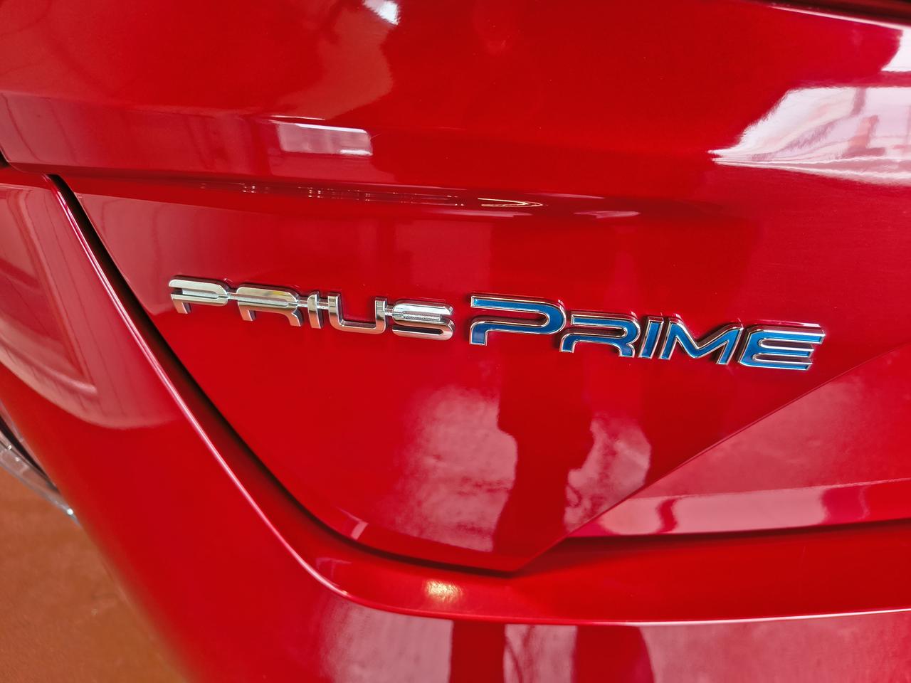 2021 Toyota Prius Prime  Photo0