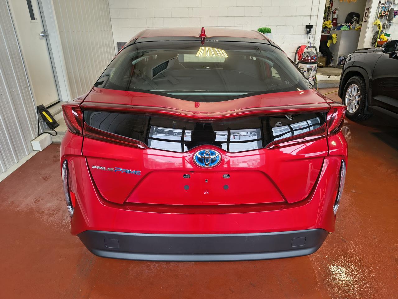 2021 Toyota Prius Prime  Photo0