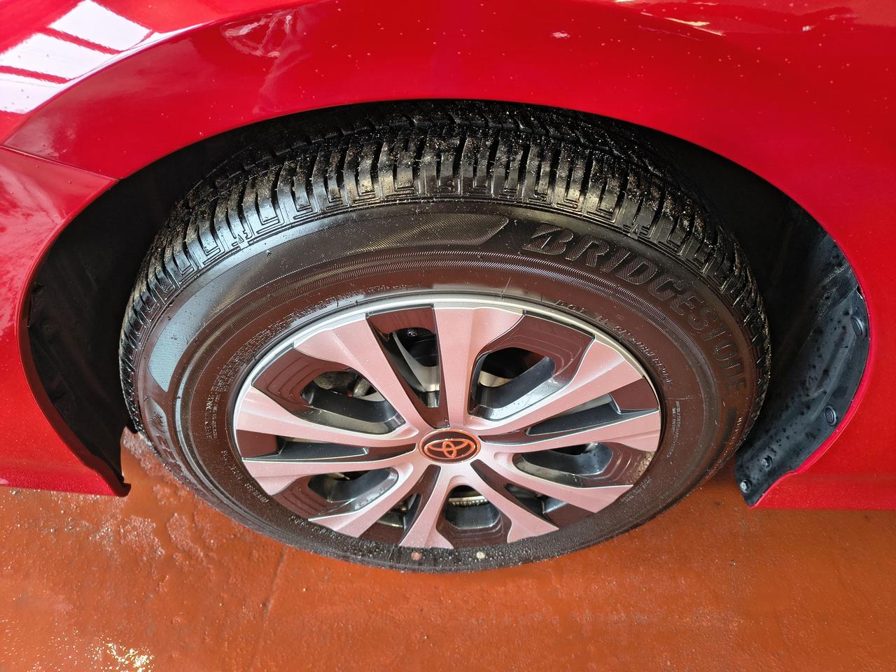 2021 Toyota Prius Prime  Photo0