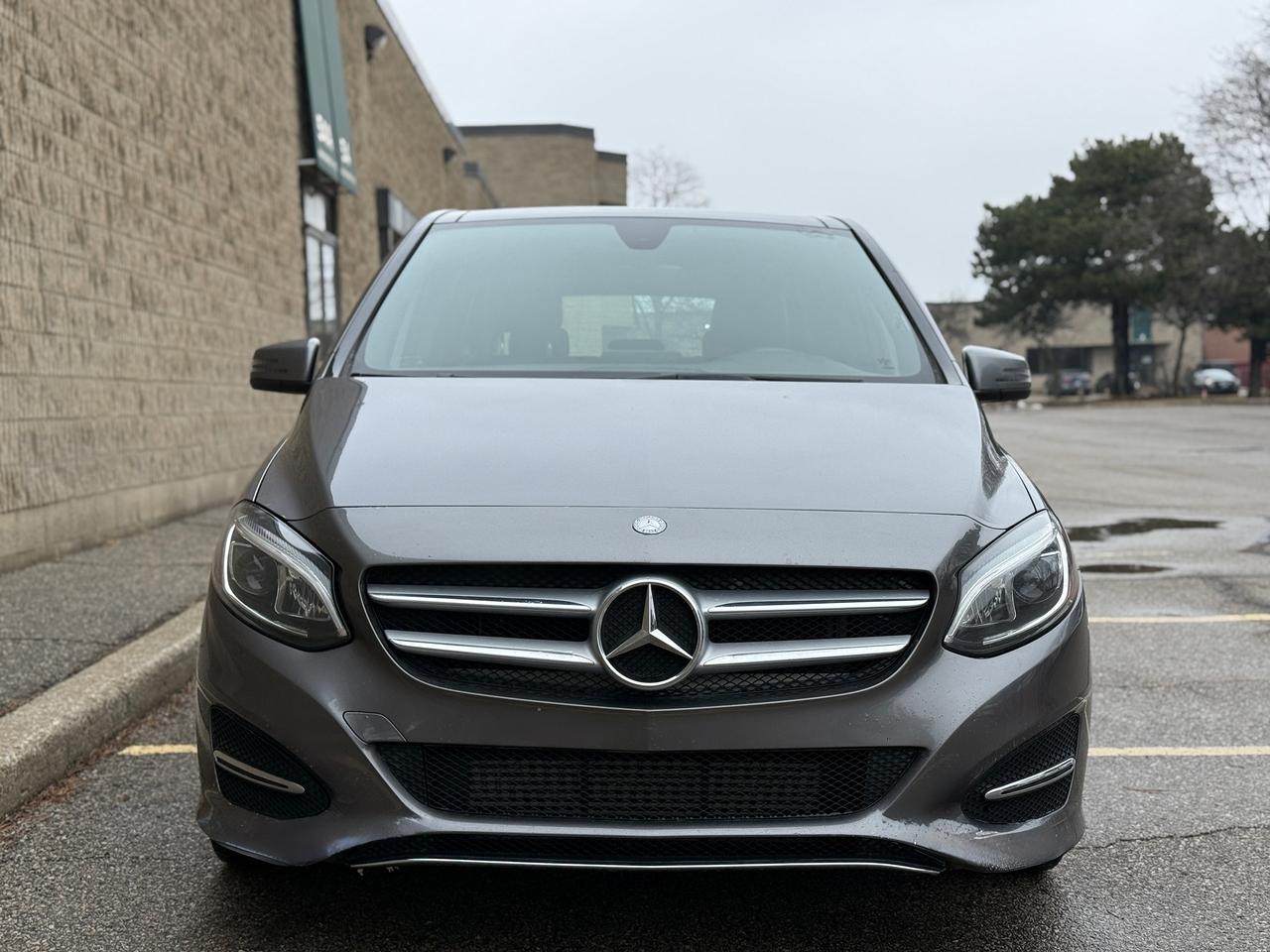 2017 Mercedes-Benz B-Class B 250 Sports Tourer 4Matic Photo