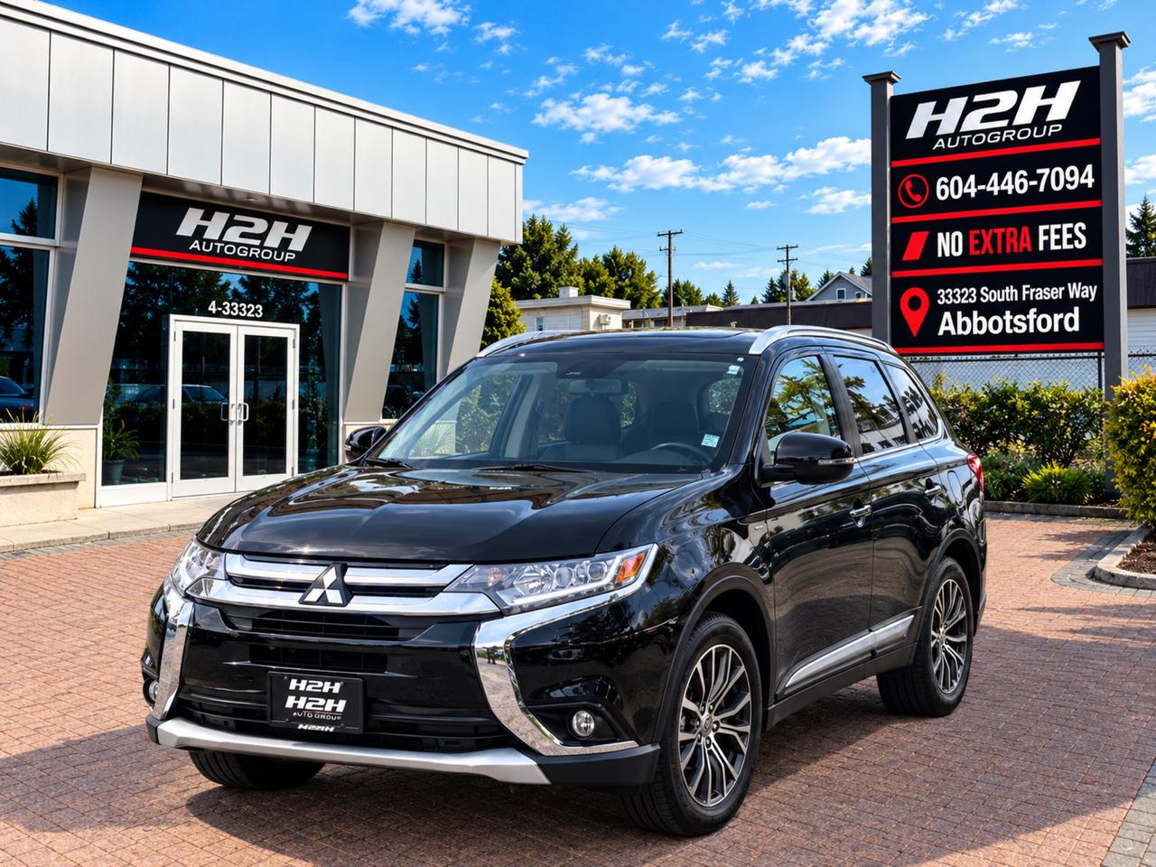 2018 Mitsubishi Outlander FINANCING AVAILABLE Photo1