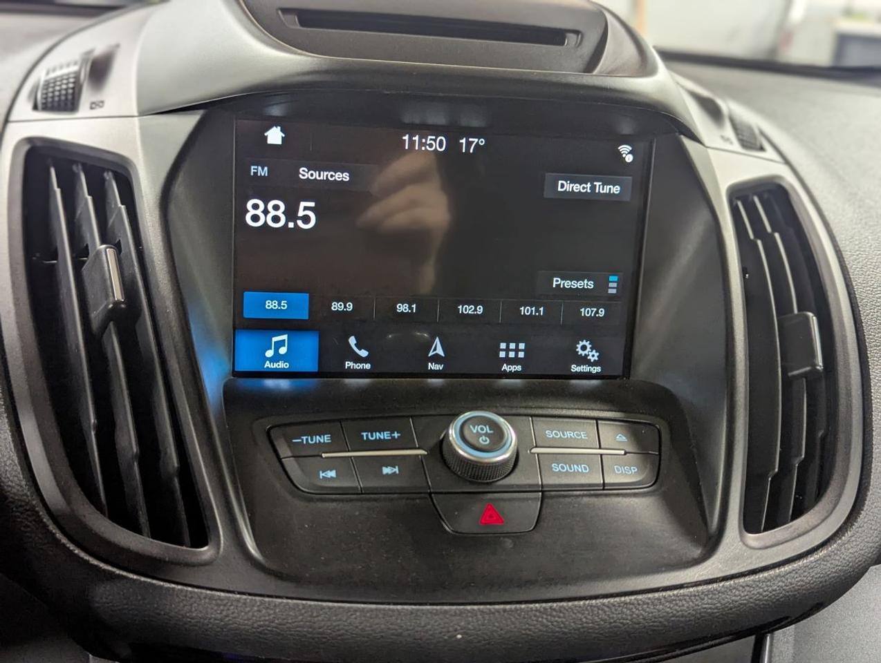 2018 Ford Escape SEL WITH LEATHER/POWER LIFTGATE!! Photo