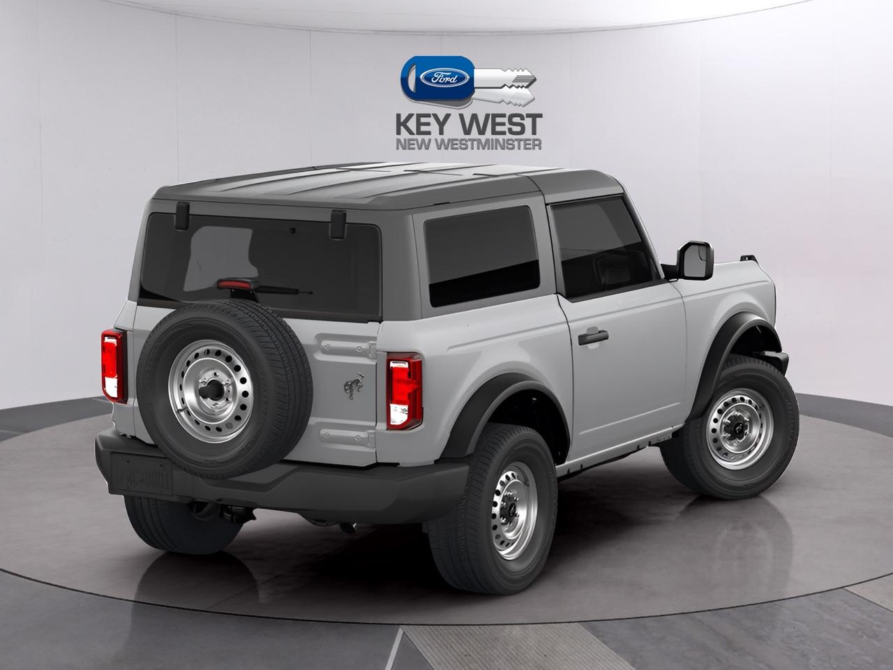 2026 Ford Bronco Base 2 Door 4x4 Photo2