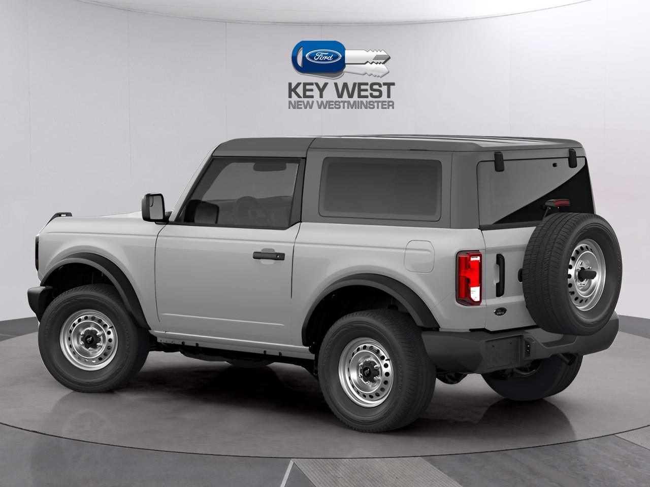 2026 Ford Bronco Base 2 Door 4x4 Photo1