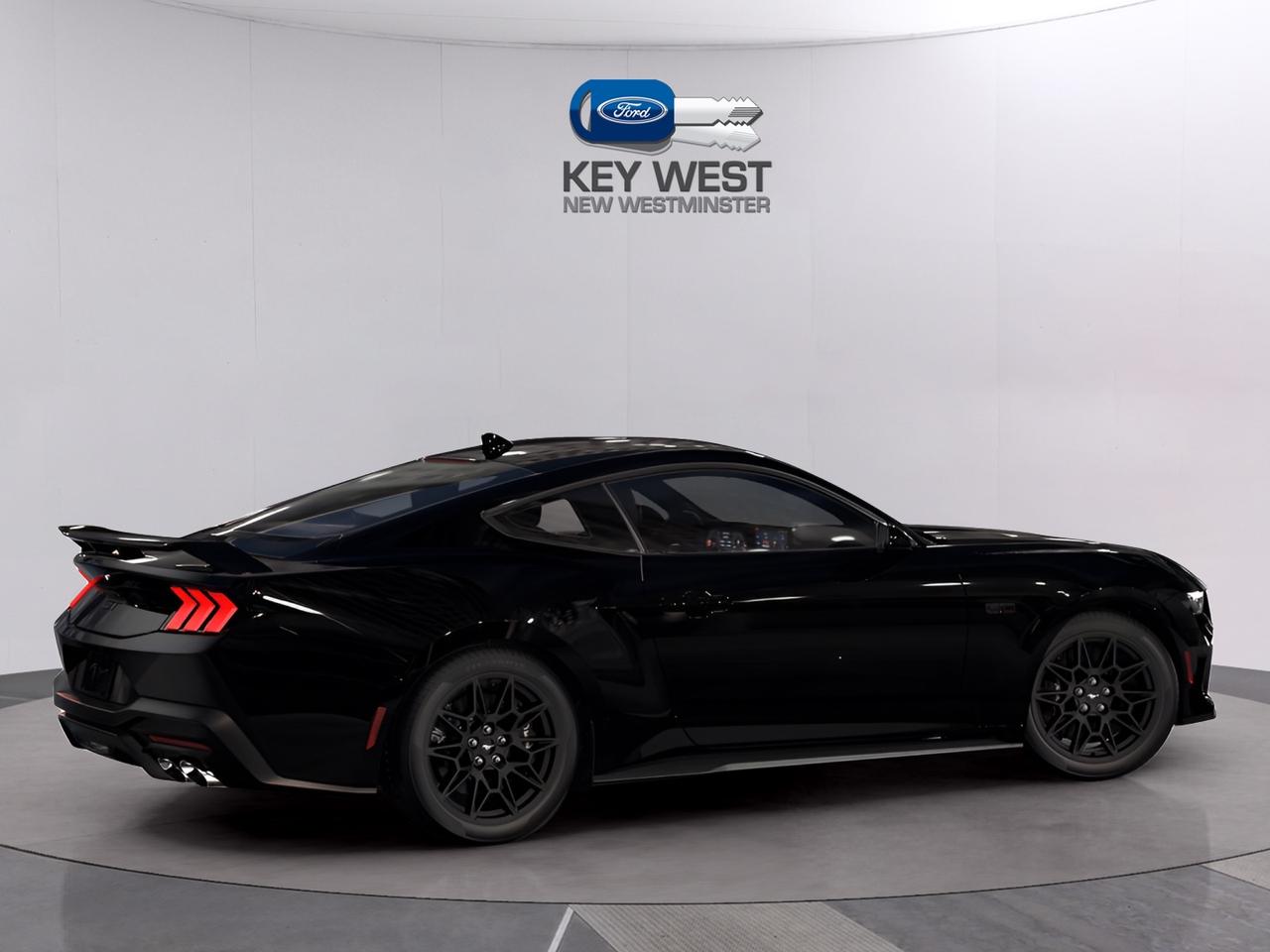 2026 Ford Mustang GT Premium Fastback Photo2