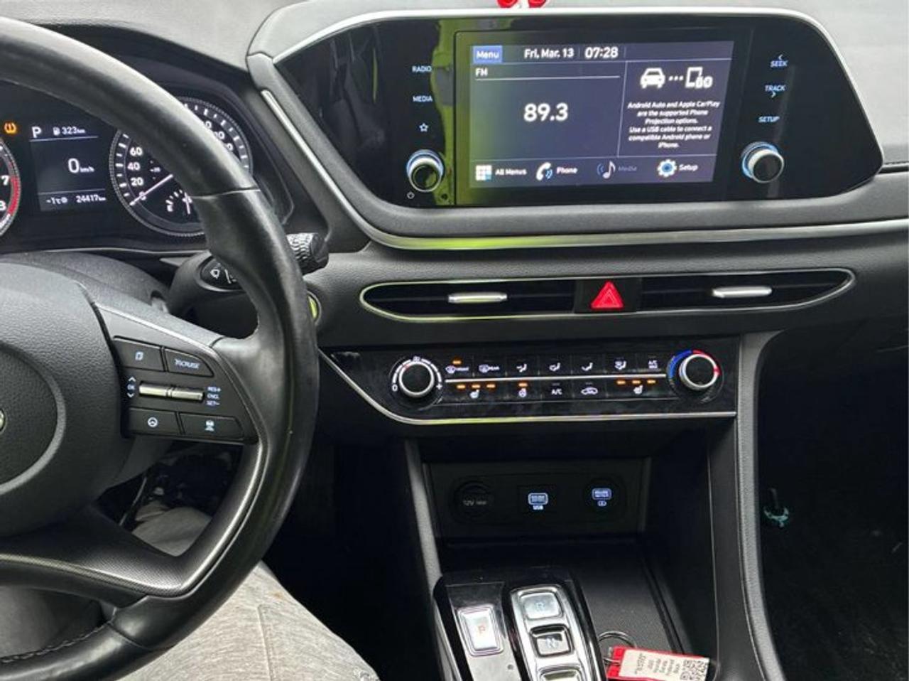 2020 Hyundai Sonata Preferred | Heated Wheel + Seats | Adaptive Cruise | CarPlay + Android | Rear Camera | and More ! Photo