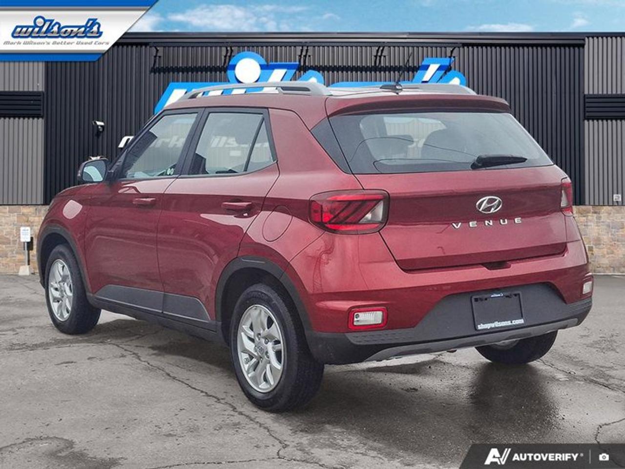 2024 Hyundai Venue Preferred | Heated Wheel + Seats | CarPlay + Android | Rear Camera | and More ! Photo2