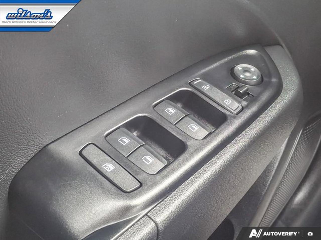 2024 Hyundai Venue Preferred | Heated Wheel + Seats | CarPlay + Android | Rear Camera | and More ! Photo