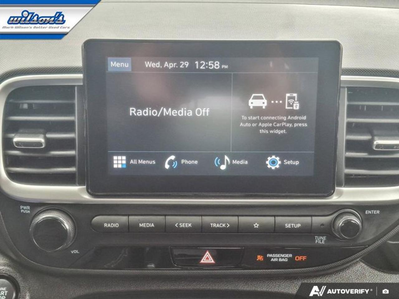 2024 Hyundai Venue Preferred | Heated Wheel + Seats | CarPlay + Android | Rear Camera | and More ! Photo