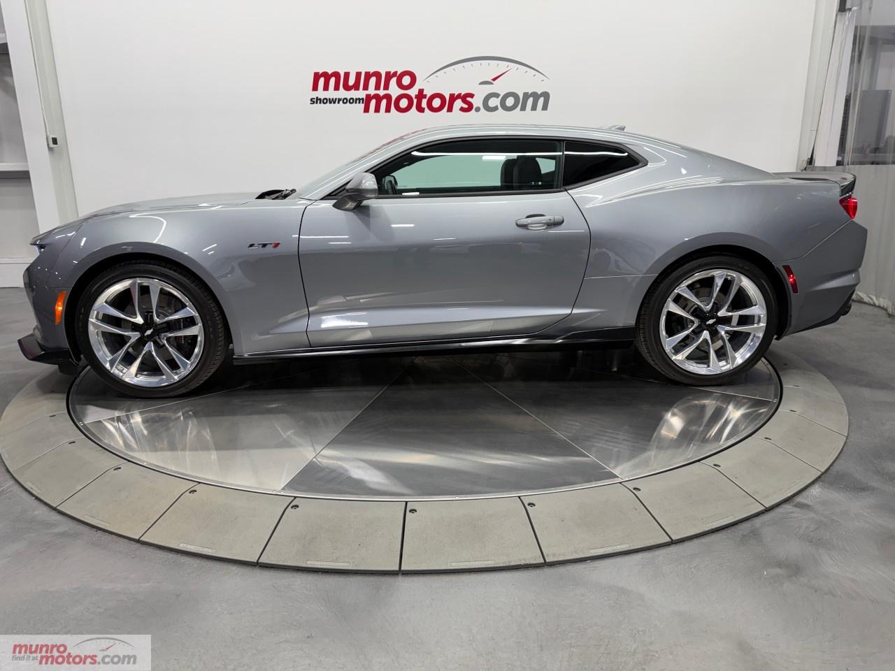 2023 Chevrolet Camaro 2dr Coupe LT1 Photo3